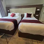 Double Bedroom 3*