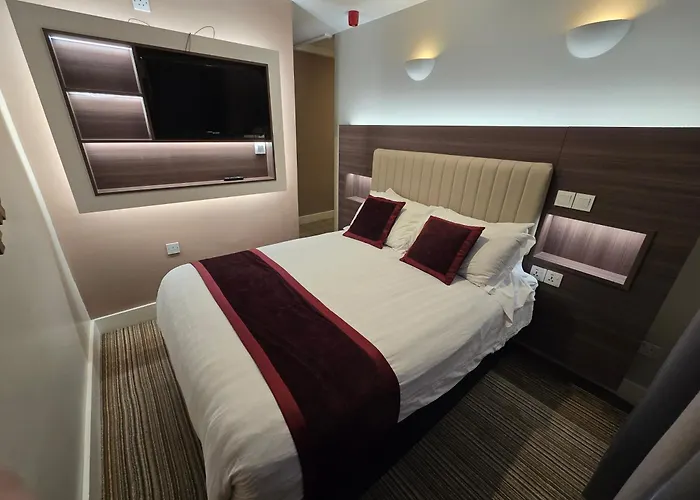 Double Bedroom 3* Dublin